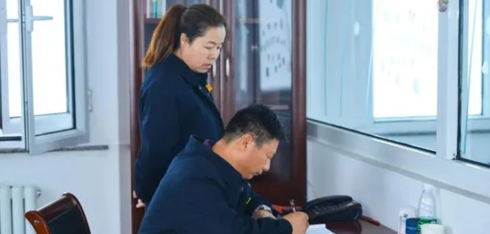 文明中国·河北篇 | 林海守望者的岁月长歌——访“中国好人”刘军、王娟夫妇