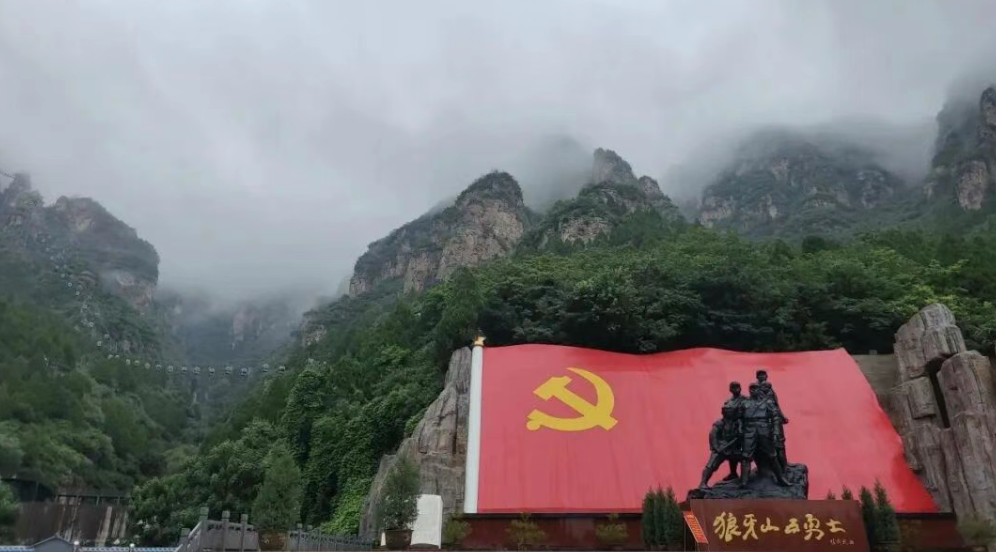 走！带娃去河北“打卡”课本里的红色故事